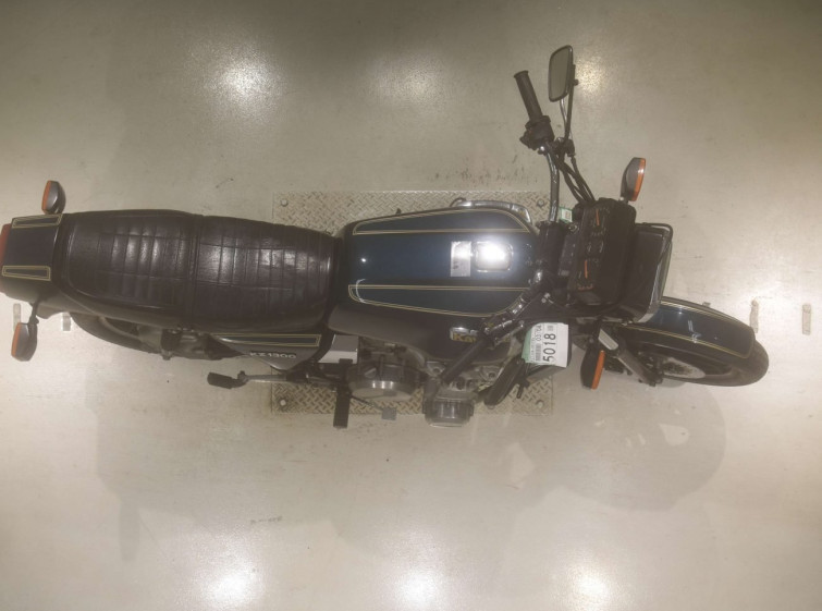 Мотоцикл Kawasaki KZ1300 з пробігом 43073 km