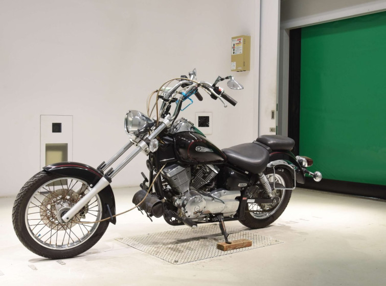 Мотоцикл Yamaha DRAGSTAR XVS250 с пробегом 10697 km