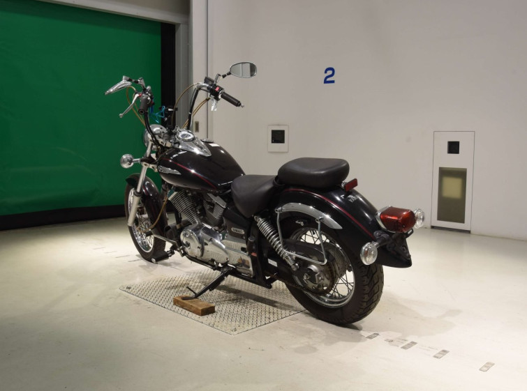 Мотоцикл Yamaha DRAGSTAR XVS250 с пробегом 10697 km