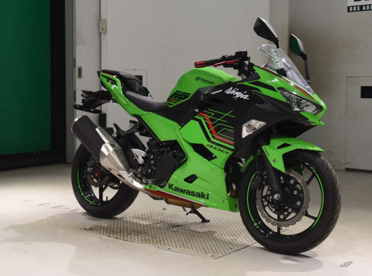 Мотоцикл Kawasaki NINJA400 з пробігом 3091 km
