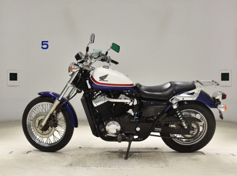 Мотоцикл Honda SHADOW400 RS з пробігом 21663 km