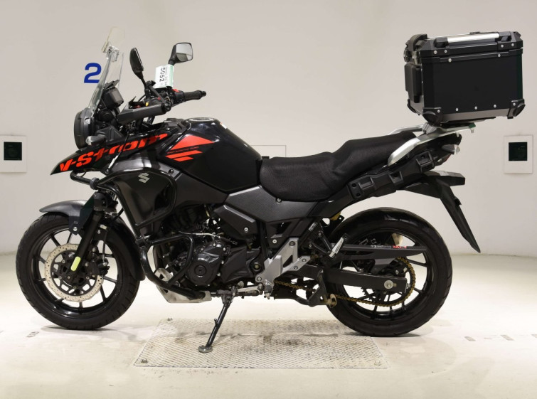 Мотоцикл Suzuki V-STROM DL250 с пробегом 55272 km