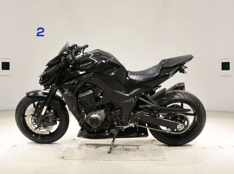 Мотоцикл Kawasaki Z1000 з пробігом 27518 km