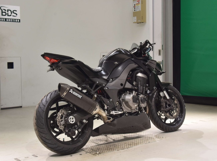 Мотоцикл Kawasaki Z1000 з пробігом 27518 km