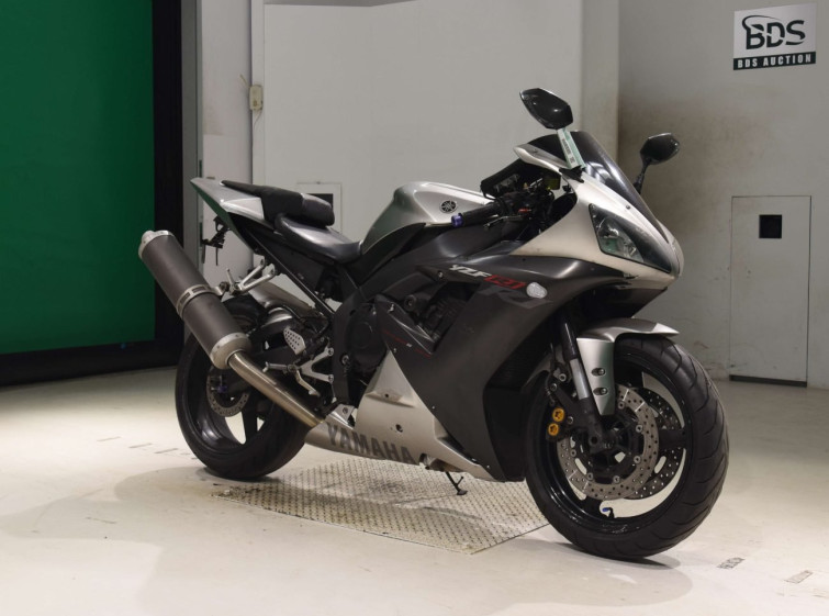 Мотоцикл Yamaha YZF-R1 з пробігом 89194 km