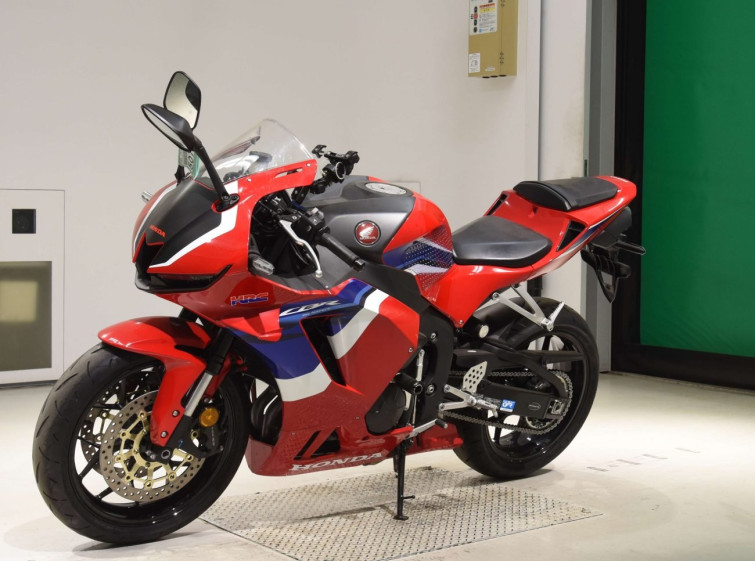 Мотоцикл Honda CBR600RR с пробегом 8552 km
