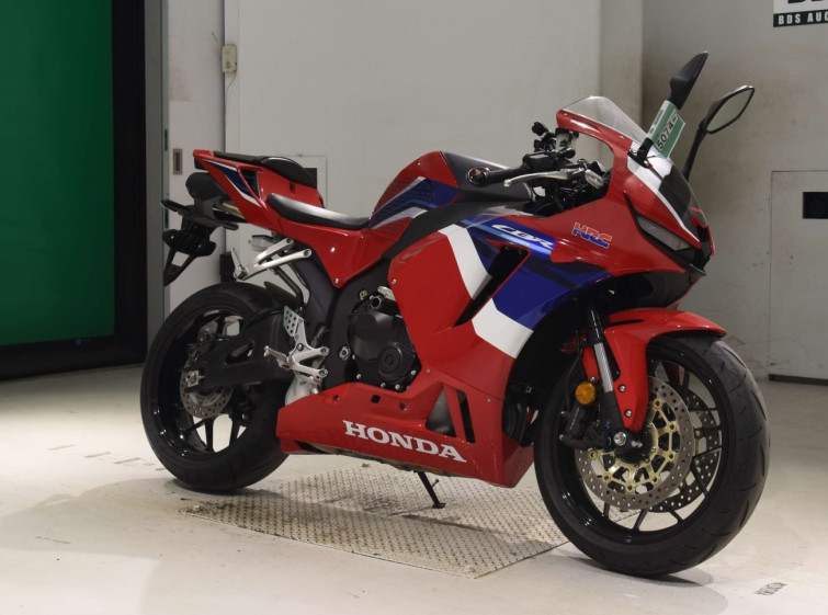 Мотоцикл Honda CBR600RR с пробегом 8552 km