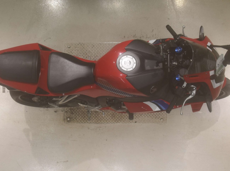 Мотоцикл Honda CBR600RR с пробегом 8552 km