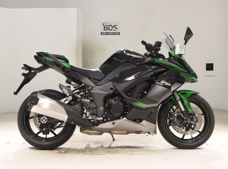 Мотоцикл Kawasaki ninja 1000 sx з пробігом 6171 km