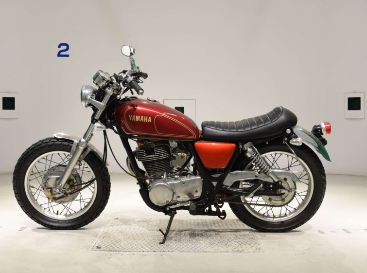 Мотоцикл Yamaha SR400 з пробігом 20574 km