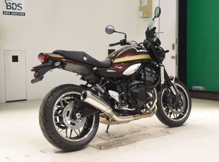 Мотоцикл Kawasaki Z900RS з пробігом 120 km