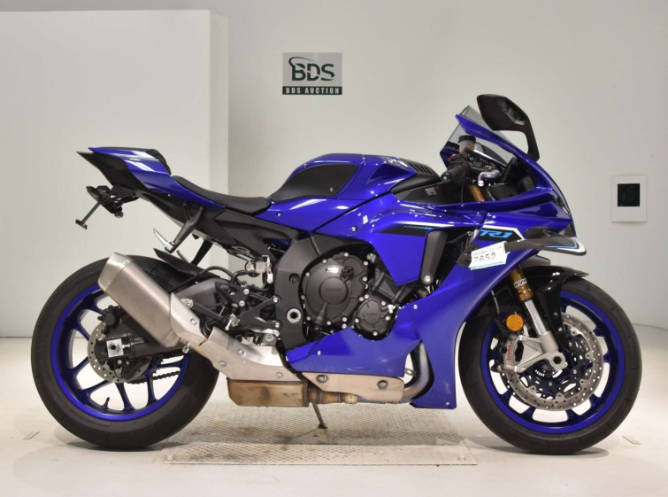 Мотоцикл Yamaha YZF-R1 з пробігом 889 km