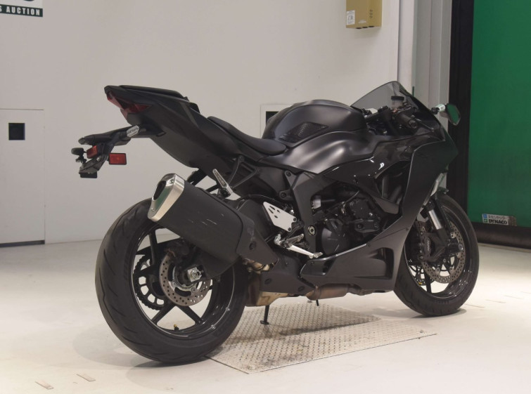 Мотоцикл Kawasaki ZX-6R з пробігом 3111 km