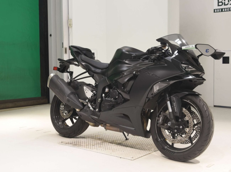 Мотоцикл Kawasaki ZX-6R з пробігом 3111 km