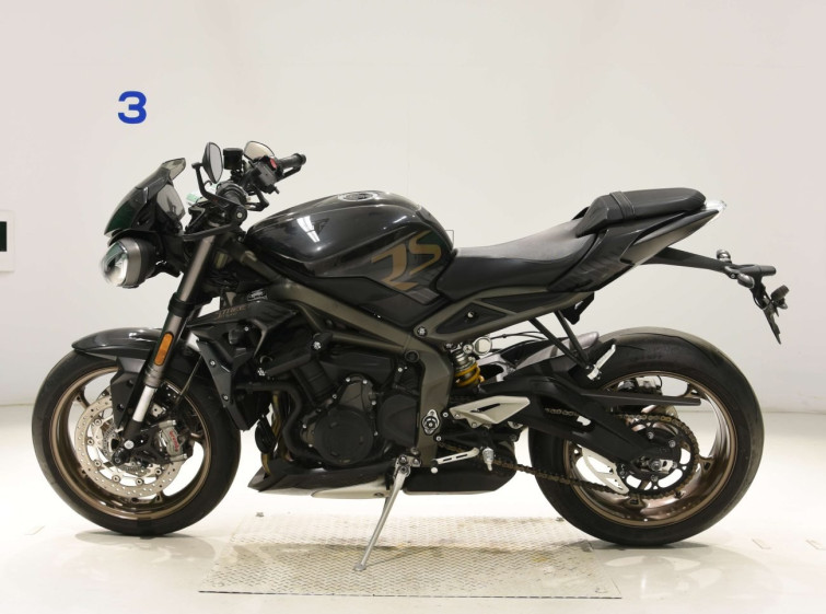 Мотоцикл Triumph STREET TRIPLE RS з пробігом 19444 km
