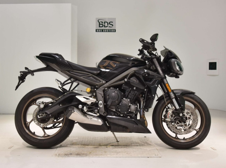 Мотоцикл Triumph STREET TRIPLE RS з пробігом 19444 km