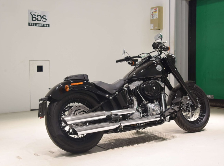 Мотоцикл HD SLIM FLS1580 з пробігом 2103 km