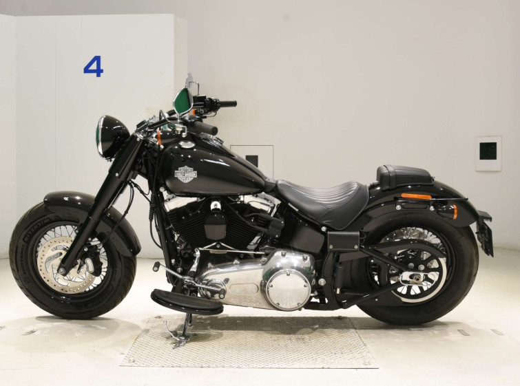 Мотоцикл HD SLIM FLS1580 з пробігом 2103 km