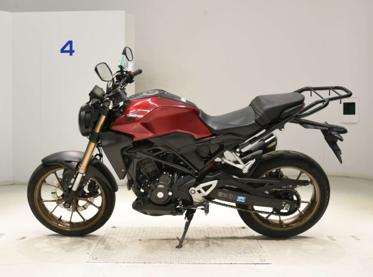 Мотоцикл Honda CB250R з пробігом 34217 km