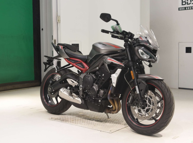 Мотоцикл Triumph STREET TRIPLE RS з пробігом 12298 km