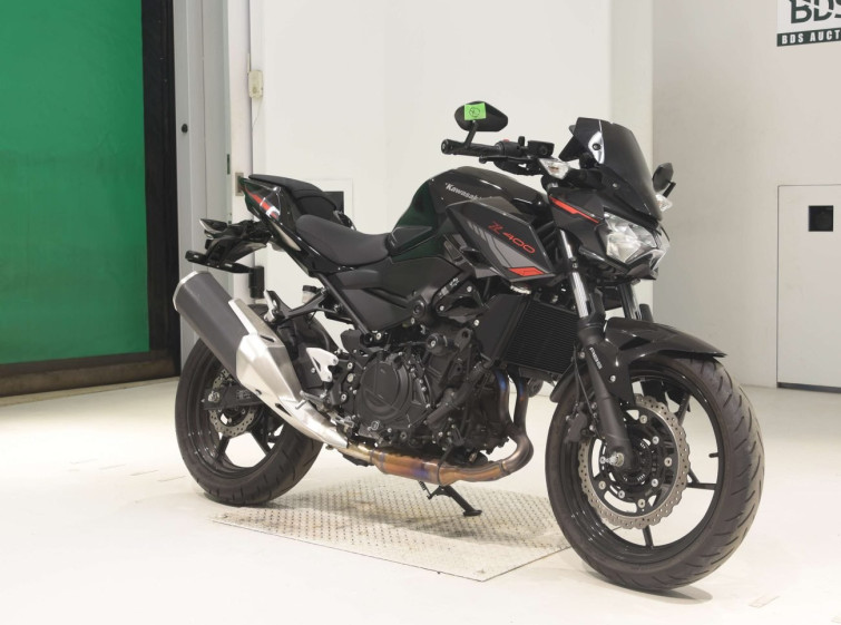 Мотоцикл Kawasaki Z400 з пробігом 2802 km