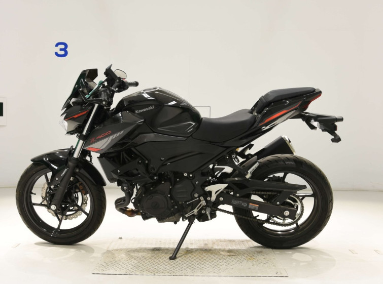 Мотоцикл Kawasaki Z400 з пробігом 2802 km