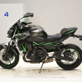 Мотоцикл Kawasaki Z650 з пробігом 4935 km