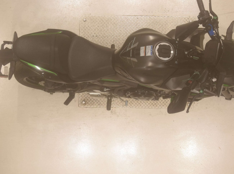 Мотоцикл Kawasaki Z650 з пробігом 4935 km