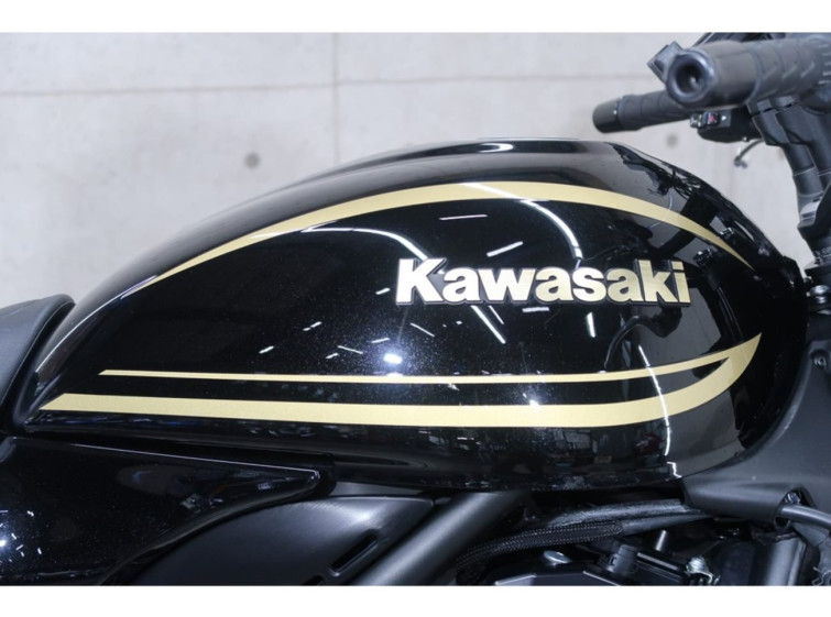 Мотоцикл Kawasaki Z900RS CAFE з пробігом 6564 km