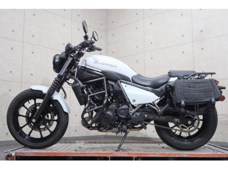 Мотоцикл Kawasaki ELIMINATOR 400 с пробегом 2987 km