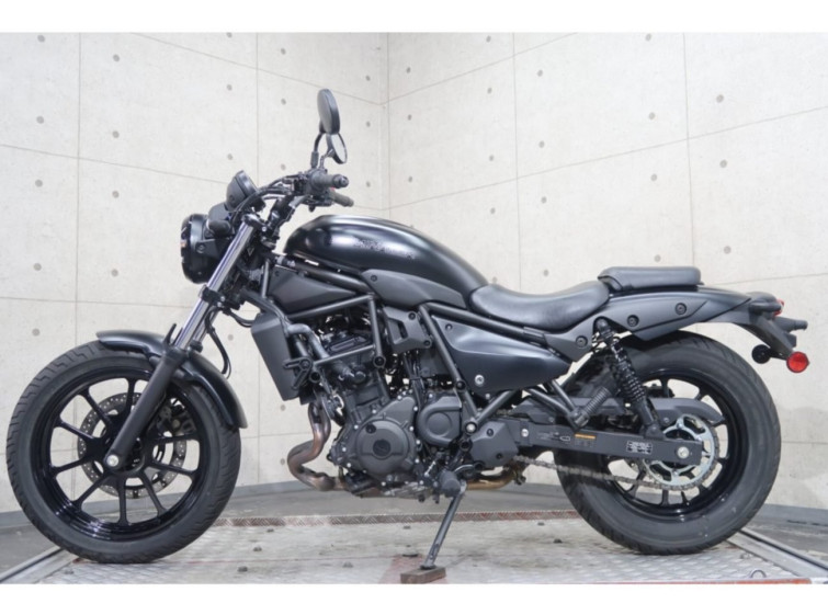 Мотоцикл Kawasaki ELIMINATOR 400 з пробігом 9121 km