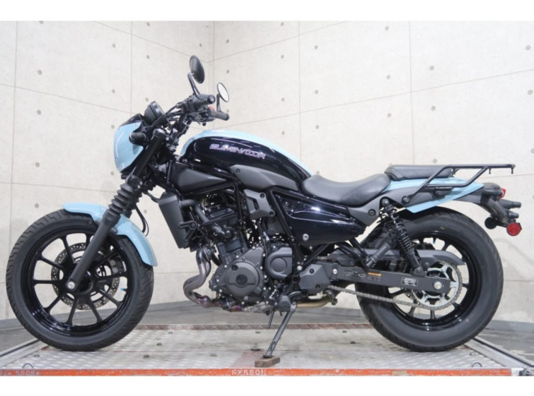 Мотоцикл Kawasaki ELIMINATOR 400SE з пробігом 8486 km