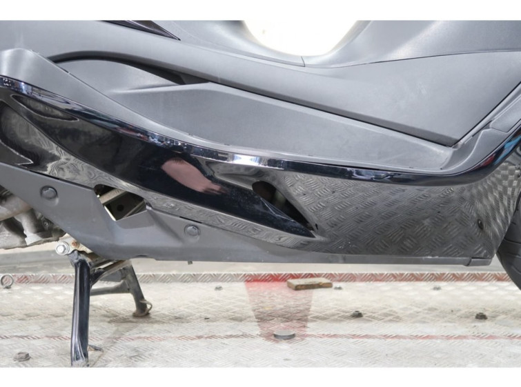 Мотоцикл Suzuki SKYWAVE 400 з пробігом 14636 km