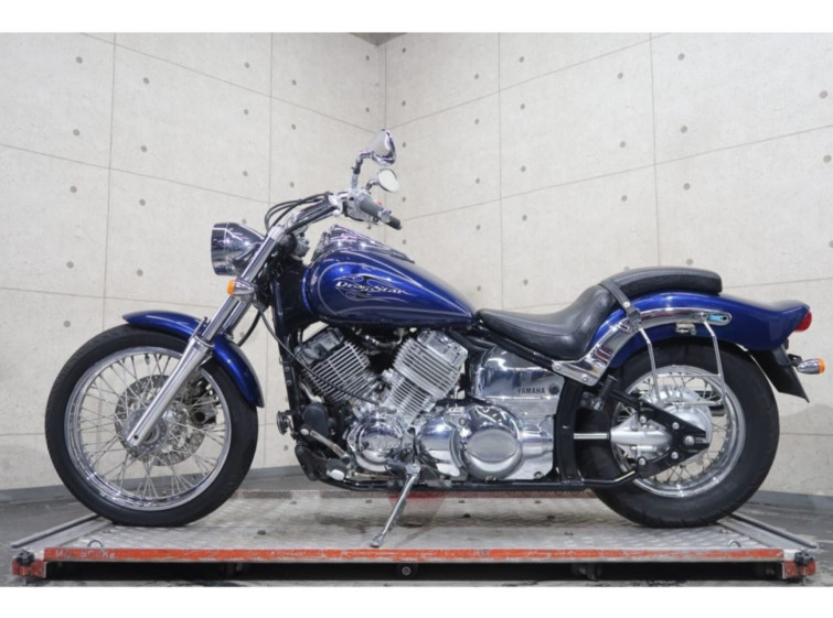 Мотоцикл Yamaha DRAGSTAR XVS400 з пробігом 4134 km