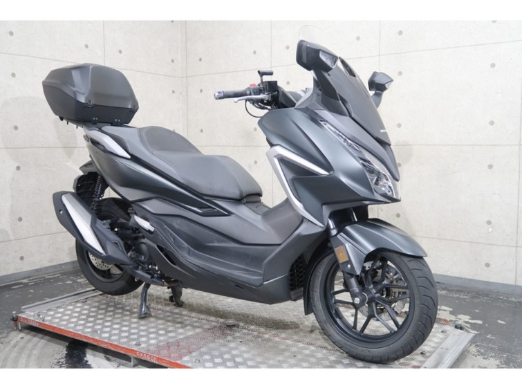 Мотоцикл Honda FORZA с пробегом 22910 km