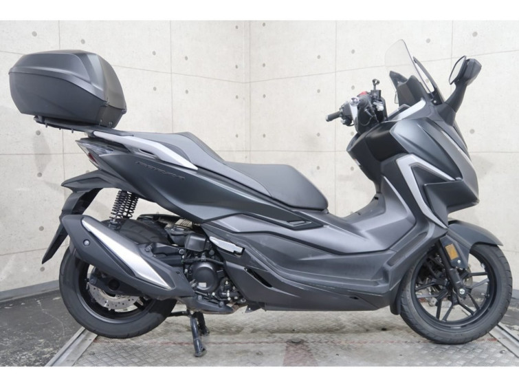 Мотоцикл Honda FORZA с пробегом 22910 km
