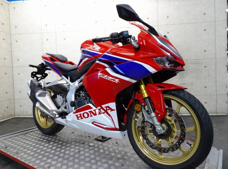 Мотоцикл Honda CBR250RRA з пробігом 4785 km