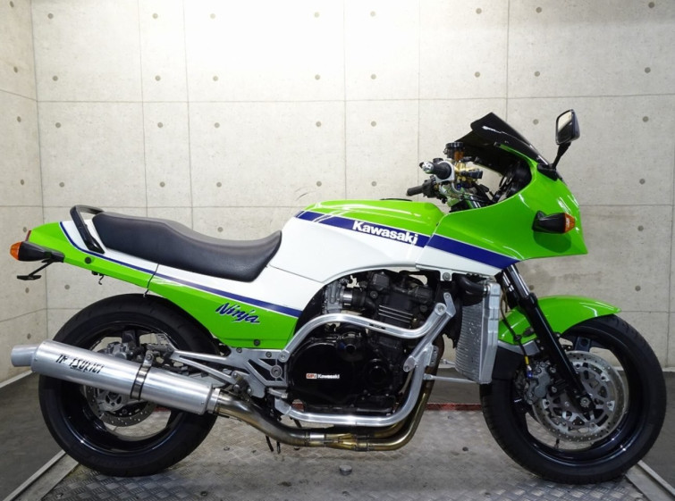 Мотоцикл Kawasaki GPZ900R з пробігом 43786 km
