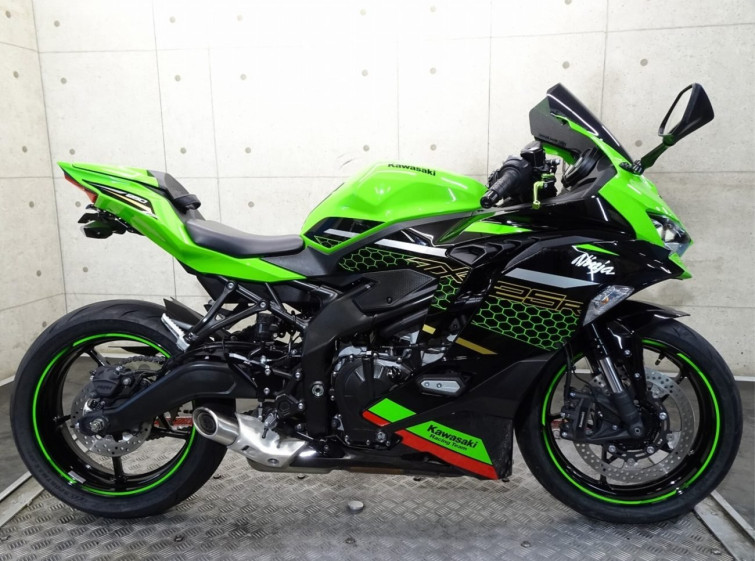 Мотоцикл Kawasaki NINJA250R з пробігом 27653 km