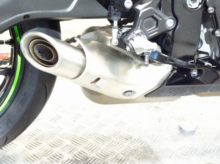 Мотоцикл Kawasaki NINJA250R з пробігом 27653 km