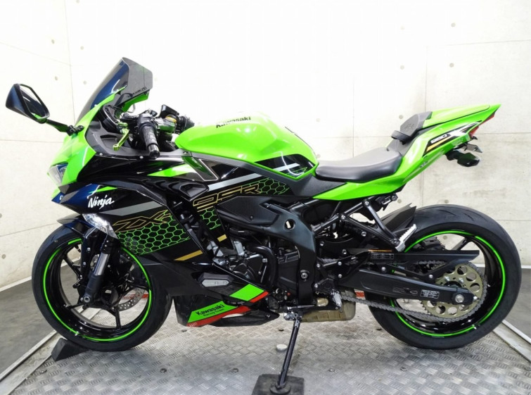 Мотоцикл Kawasaki NINJA250R з пробігом 27653 km