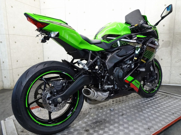 Мотоцикл Kawasaki NINJA250R з пробігом 27653 km
