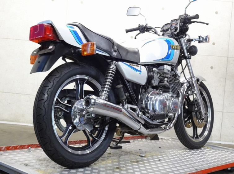 Мотоцикл Yamaha XJ400 с пробегом 13447 km