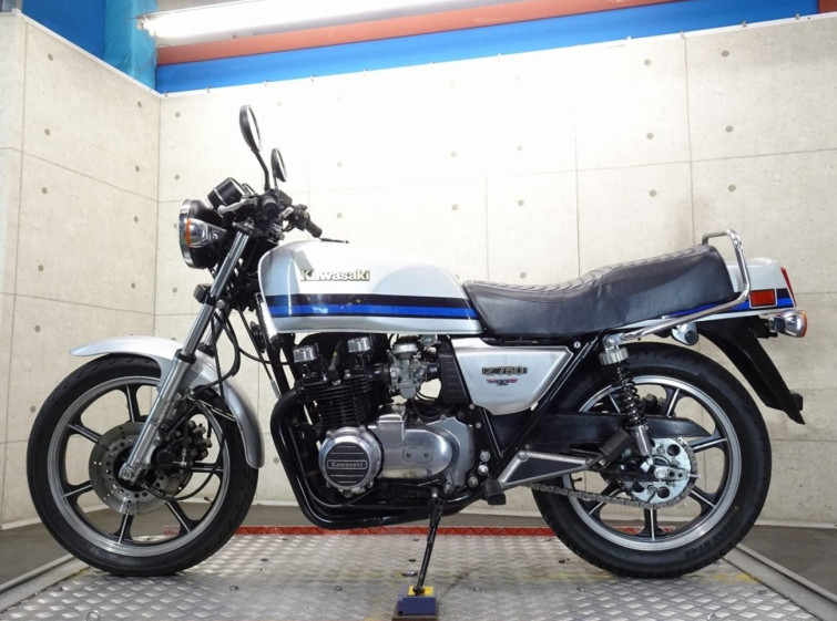 Мотоцикл Kawasaki Z750FX3 з пробігом 21226 km