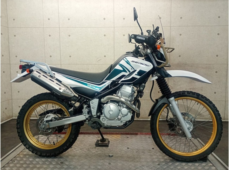 Мотоцикл Yamaha SEROW XT250 с пробегом 7505 km