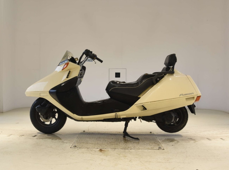 Мотоцикл Honda FUSION X з пробігом 37606 km