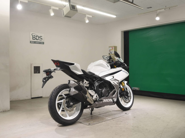 Мотоцикл Honda CBR250RRA с пробегом 676 km