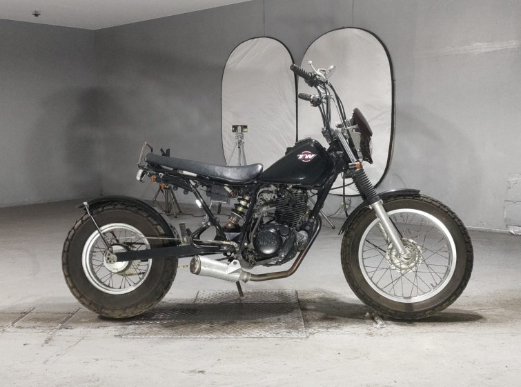 Мотоцикл Yamaha TW200 с пробегом 8154 km