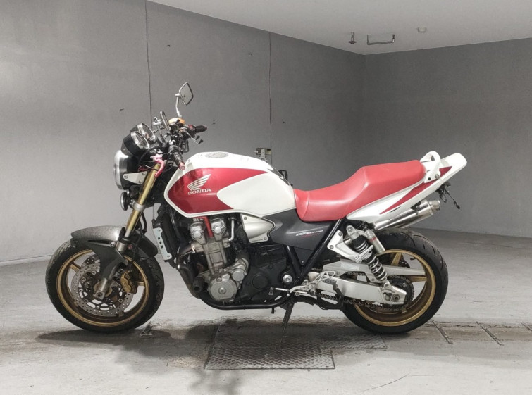 Мотоцикл Honda CB1300SF с пробегом 106494 km