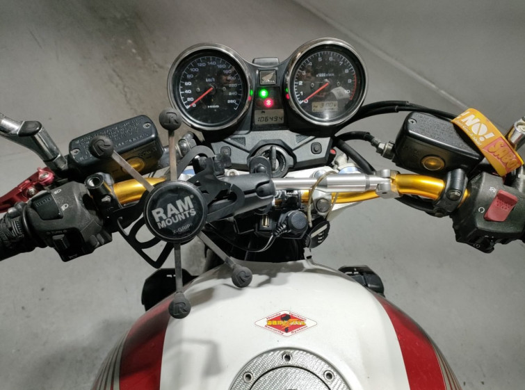 Мотоцикл Honda CB1300SF с пробегом 106494 km